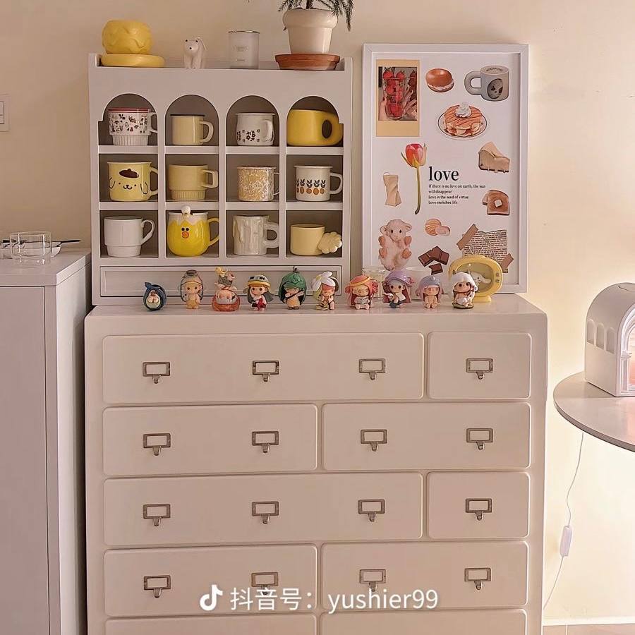 بيت المجات الملكي بدرج | Royal Mug House with Drawer
